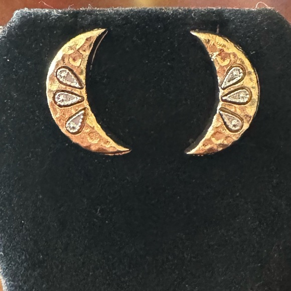 Hammered Moon Shaped Earrings, Celestial Gold tone Stud Earrings - Picture 5 of 6